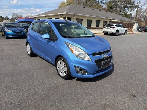 Used 2014 Chevrolet Spark LT image 1