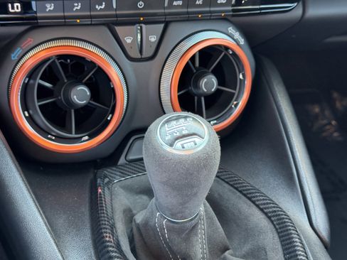 Certified 2021 Chevrolet Camaro SS RWD image 15