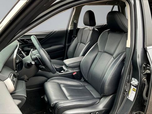Used 2021 Subaru Outback Limited AWD/4WD image 18
