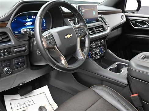 Certified 2023 Chevrolet Suburban High Country image 14