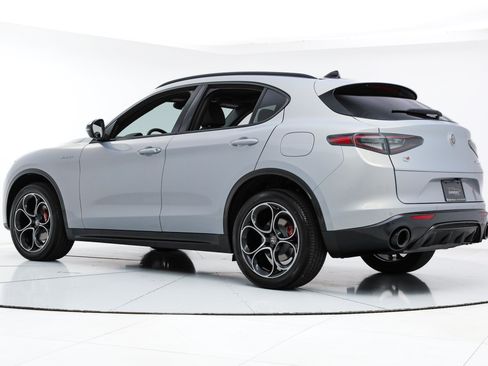 New 2026 Alfa Romeo Stelvio Sprint w/ Convenience Package AWD/4WD image 3