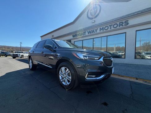 Used 2019 Buick Enclave Essence image 1