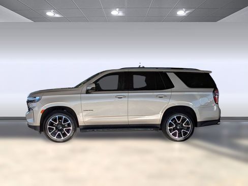 Used 2022 Chevrolet Tahoe RST w/ Sport Performance Package image 2