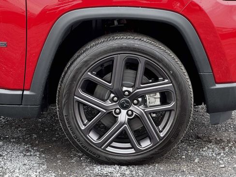 New 2026 Jeep Compass Latitude AWD/4WD image 26