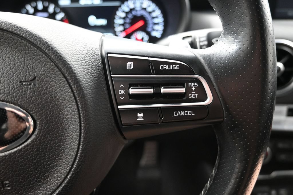Used 2019 Kia Stinger GT1 AWD/4WD image 26