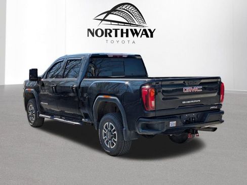 Used 2023 GMC Sierra 2500 AT4 w/ AT4 Preferred Package AWD/4WD image 6