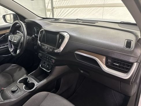 Used 2021 GMC Terrain SLE w/ Elevation Edition FWD image 28