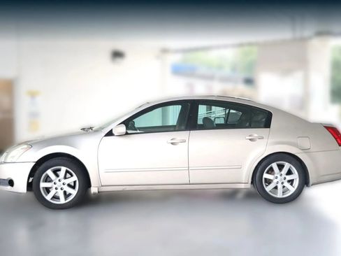 Used 2005 Nissan Maxima 3.5 SL w/ (T05) Navigation System Pkg image 7