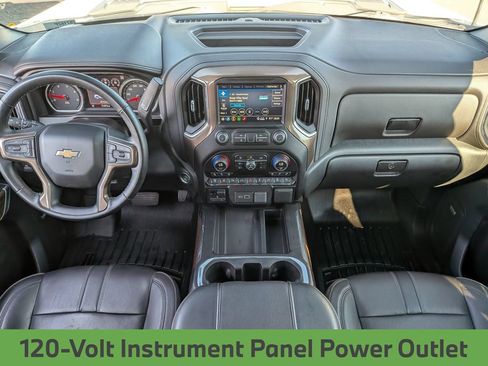 Used 2023 Chevrolet Silverado 2500 High Country w/ Technology Package AWD/4WD image 26