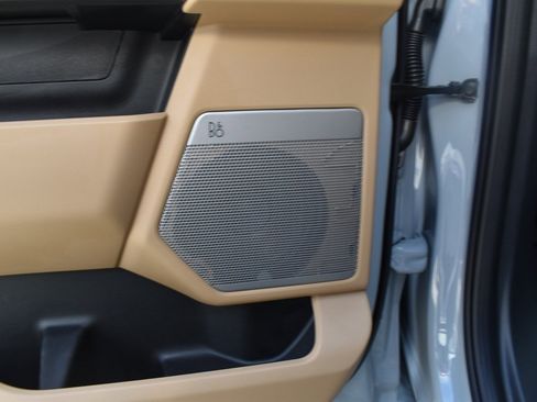 Used 2025 Ford F450 Lariat w/ FX4 Off-Road Package image 16