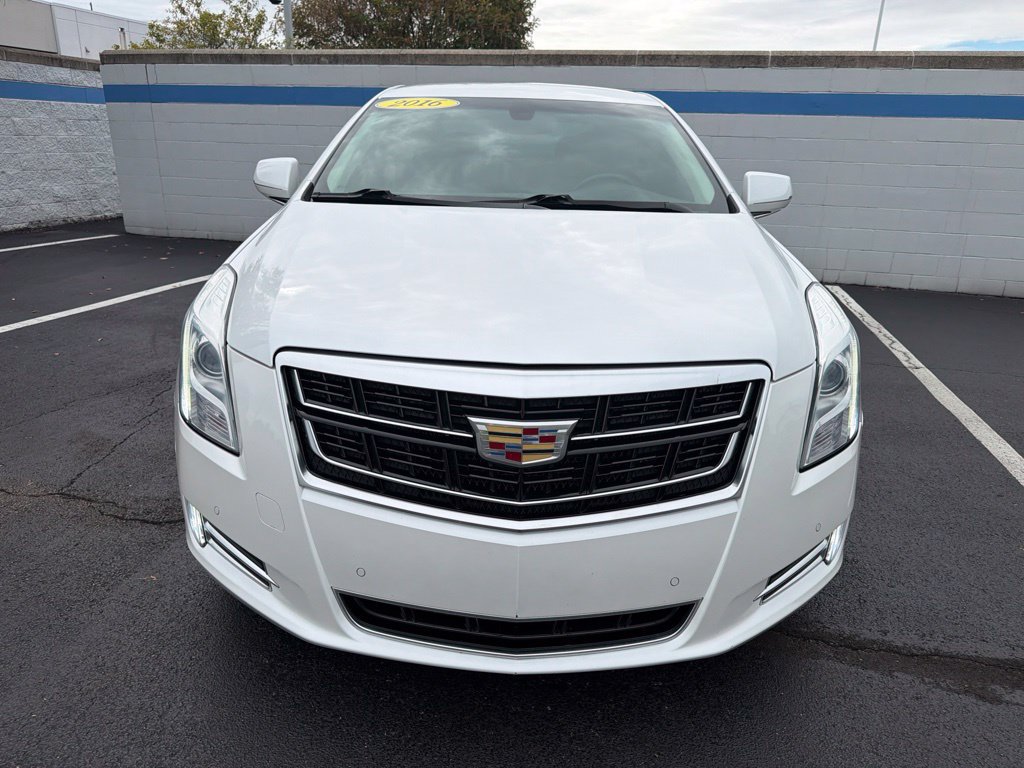 Used 2016 Cadillac XTS Luxury w/ LPO, Protection Package FWD image 8