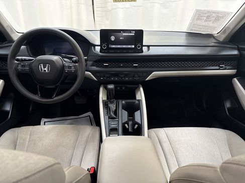Used 2024 Honda Accord EX image 15