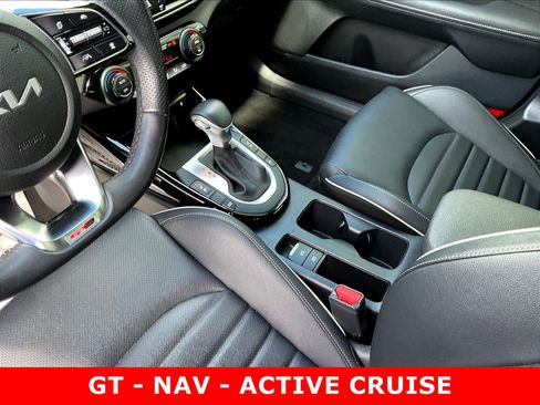 Used 2022 Kia Forte GT-Line w/ GT-Line Premium Package FWD image 18