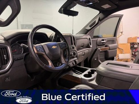 Used 2022 Chevrolet Silverado 2500 High Country w/ Z71 Off-Road Package image 9