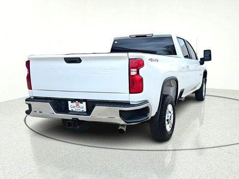 Used 2020 Chevrolet Silverado 2500 LT AWD/4WD image 9