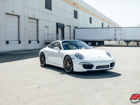 Used 2014 Porsche 911 Carrera image 43