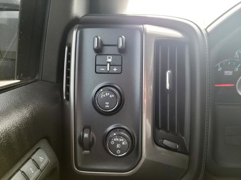 Used 2017 Chevrolet Silverado 2500 High Country w/ Duramax Plus Package image 12