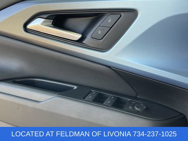 Certified 2024 Chevrolet Equinox EV LT FWD image 21