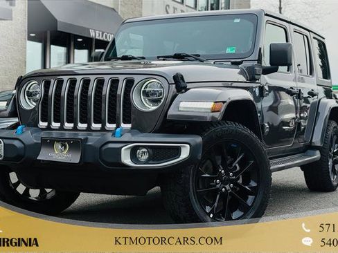 Used 2022 Jeep Wrangler Unlimited Sahara w/ Cold Weather Group image 1