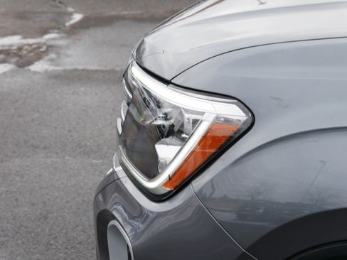 Certified 2025 Volkswagen Atlas SE w/ Panoramic Sunroof Package image 16