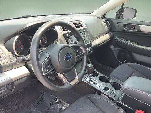 Used 2018 Subaru Legacy 2.5i AWD/4WD image 27