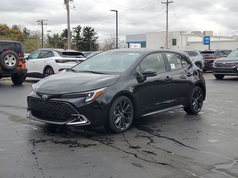 New 2026 Toyota Corolla XSE image 2