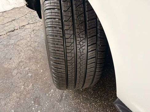 Used 2014 Mercedes-Benz GL 450 4MATIC image 51