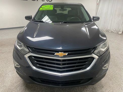 Used 2018 Chevrolet Equinox LS image 2