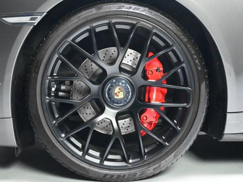 Used 2016 Porsche 911 Carrera 4 GTS AWD/4WD image 5