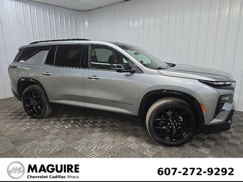 Used 2026 Chevrolet Traverse RS AWD/4WD image 1