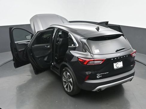 Used 2025 Ford Escape Platinum AWD/4WD image 65