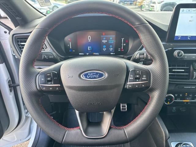Used 2023 Ford Escape ST-Line w/ Equipment Group 301A FWD image 16