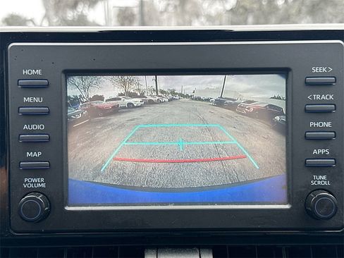 Used 2019 Toyota RAV4 LE image 14