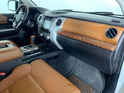 Used 2014 Toyota Tundra 1794 Edition image 19