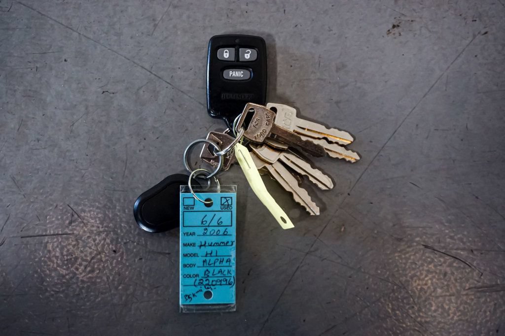Used 2006 HUMMER H1 4-Door Wagon AWD/4WD image 90