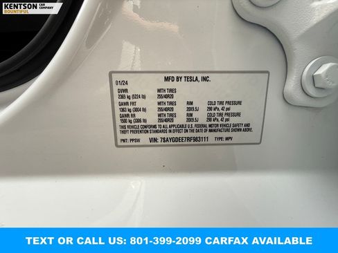 Used 2024 Tesla Model Y Long Range AWD/4WD image 40