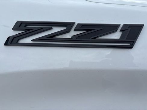 Used 2024 Chevrolet Silverado 1500 LT Trail Boss w/ LT Trail Boss Premium Package image 29