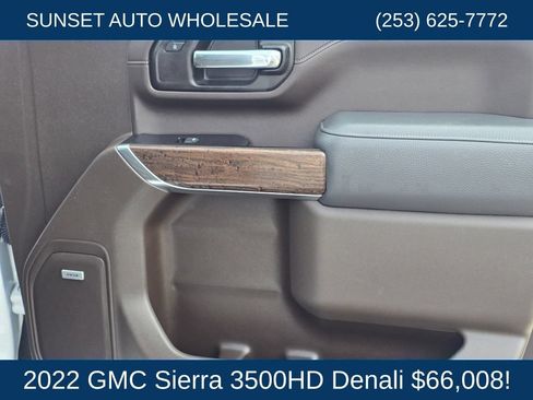 Used 2022 GMC Sierra 3500 Denali w/ Denali Ultimate Package AWD/4WD image 21