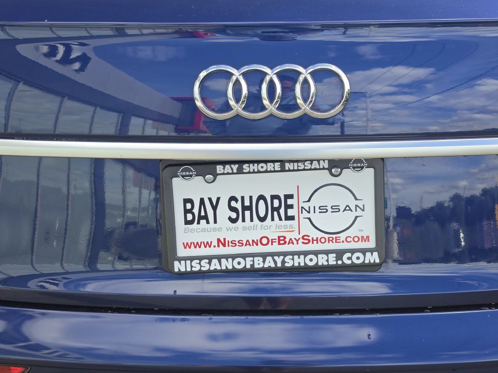 Used 2023 Audi Q5 2.0T Premium w/ Convenience Package AWD/4WD image 42