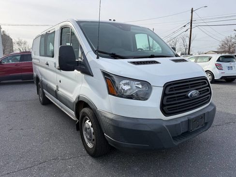 Used 2018 Ford Transit 250 130 Low Roof image 4