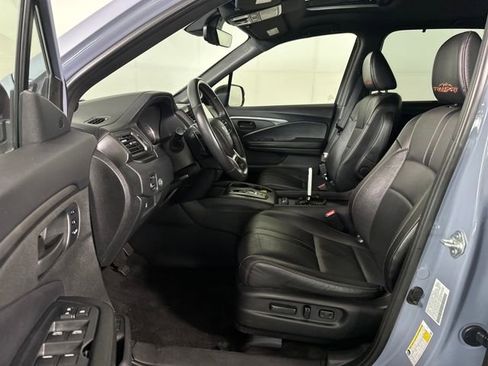 Used 2022 Honda Pilot TrailSport image 11