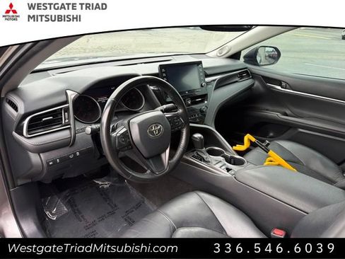 Used 2021 Toyota Camry XSE FWD image 8