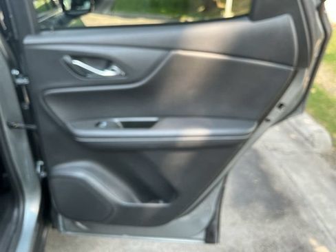 Used 2025 Chevrolet Blazer LT AWD/4WD image 21