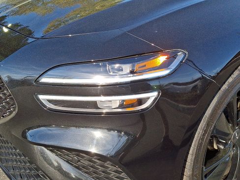 Certified 2023 Genesis G70 2.0T w/ Sport Prestige Package AWD/4WD image 9