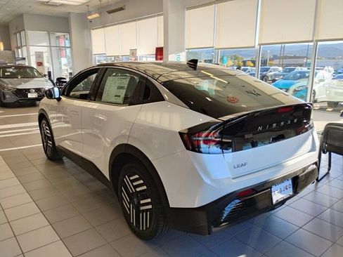 New 2026 Nissan Leaf SV+ image 6