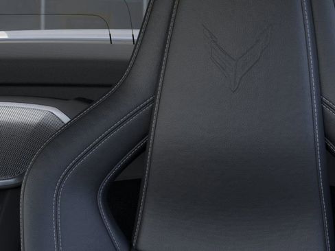 New 2025 Chevrolet Corvette E-Ray image 21