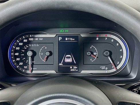 Used 2024 Hyundai Santa Cruz SEL image 13