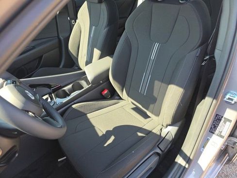 Certified 2025 Hyundai Elantra SEL image 24