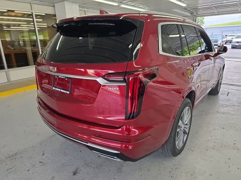 Used 2020 Cadillac XT6 Premium Luxury AWD/4WD image 5