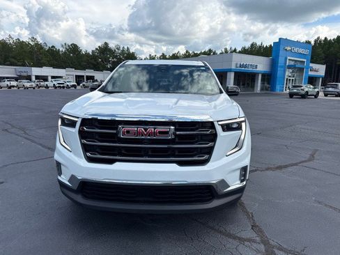 Used 2026 GMC Acadia Elevation w/ Elevation Premium Package FWD image 8